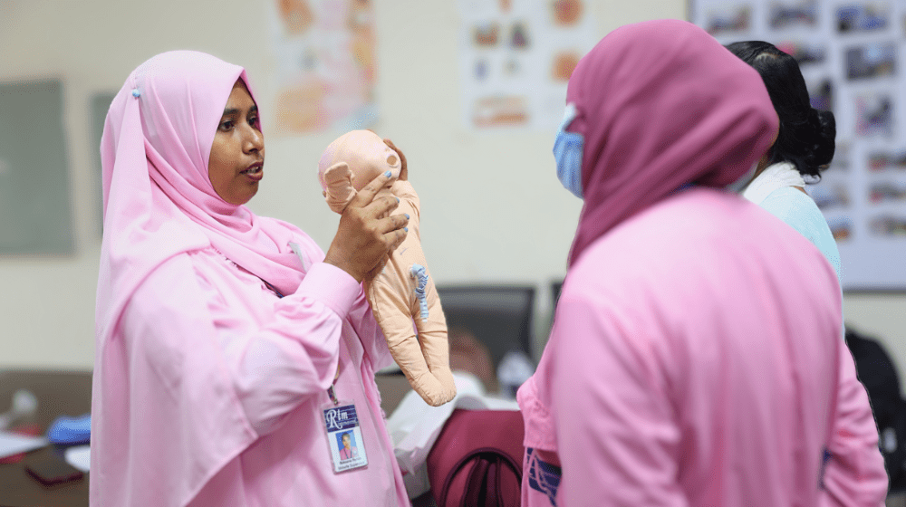 Roksana, the Midwife Supervisor is conducting a training on Breech Birth